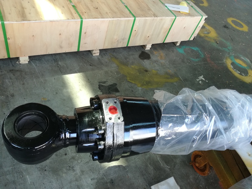 round hydraulic cylinders