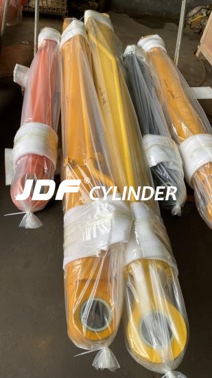 707-01-XZ820 Excavator Hydraulic Cylinder Bucket Cylinder Factory